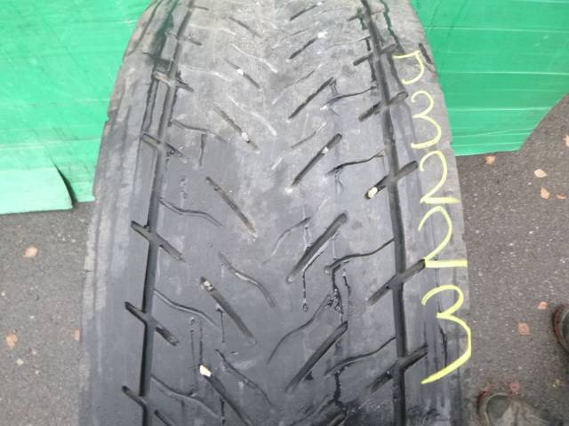 Opona używana 315/70R22,5 Goodyear KMAX D