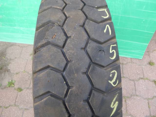 Opona używana 315/80R22,5 Sava ORJAK MS