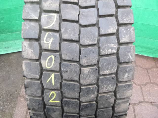 Opona używana 315/70R22,5 Yokohama 704R