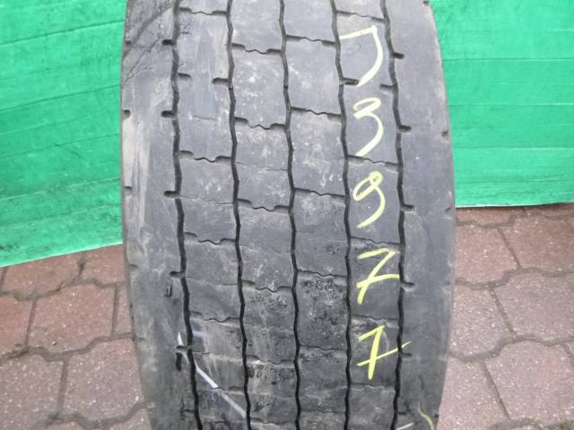 Opona używana 315/70R22,5 Continental BIEŻNIKOWANA