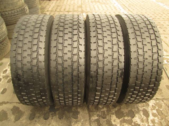 Opony używane 315/70R22,5 Pirelli TR01