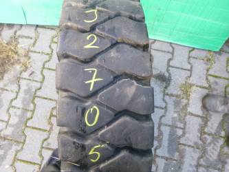 Opona używana 8,25-15 Kumho LOAD RANFE 14P