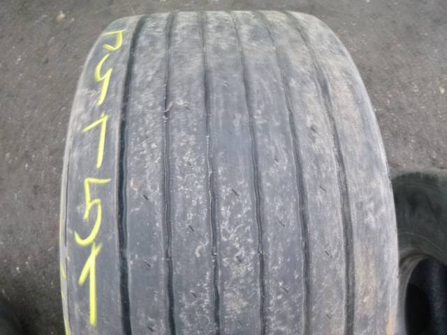 Opona używana 435/50R19,5 Bridgestone BIEŻNIKOWANA