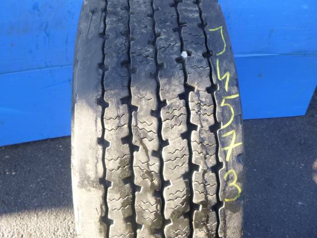 Opona używana 295/80R22,5 Continental BIEŻNIKOWANA