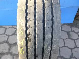 Opona używana 295/80R22,5 Yokohama 124R