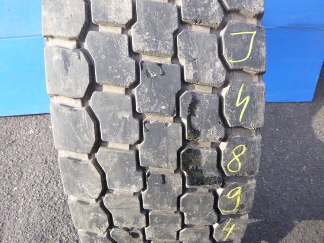 Opona używana 315/80R22,5 Michelin BIEŻNIKOWANA