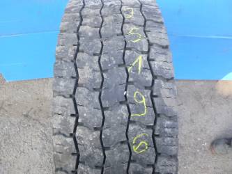 Opona używana 315/70R22,5 Bridgestone BIEŻNIKOWANA