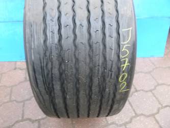 Opona używana 445/45R19,5 Michelin BIEŻNIKOWANA
