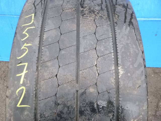 Opona używana 355/50R22,5 Hankook AL20W