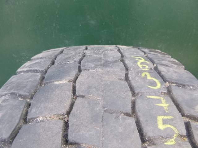Opona używana 235/75R17,5 GITI GDR638