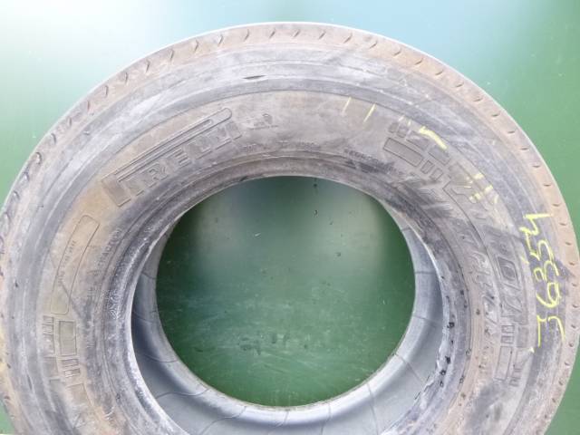 Opona używana 235/75R17,5 Pirelli FR01