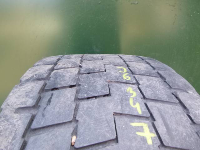 Opona używana 265/70R17,5 Goodyear BIEŻNIKOWANA