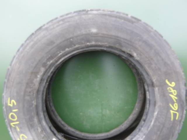 Opona używana 245/70R19,5 Continental BIEŻNIKOWANA