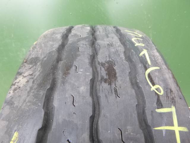 Opona używana 205/65R17,5 Goodyear KMAX T