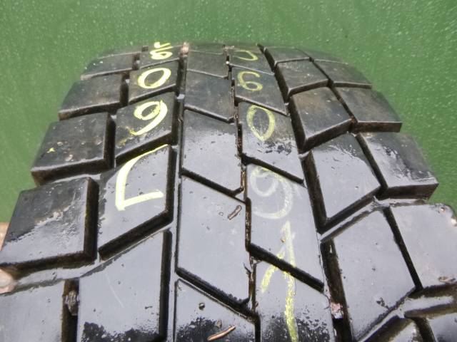 Opona używana 225/75R17,5 Firestone FD600