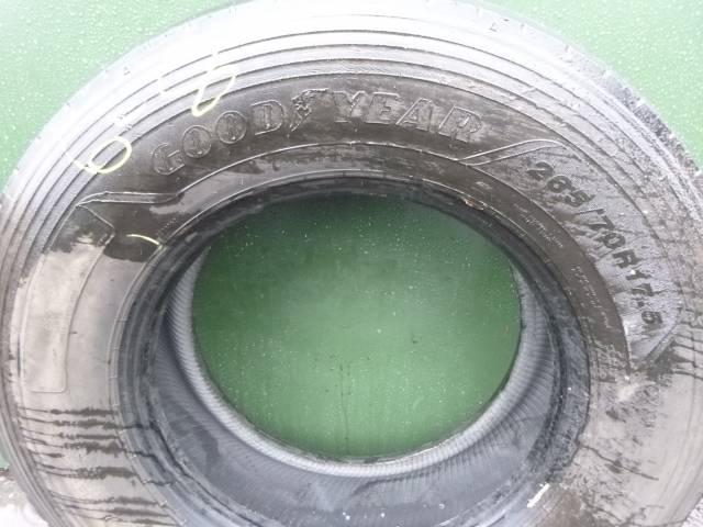 Opona używana 265/70R17,5 Goodyear KMAX S