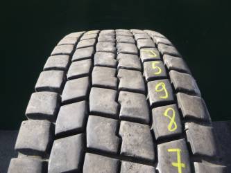 Opona używana 13R22,5 Bridgestone M729