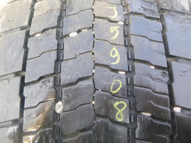 Opona używana 315/70R22,5 Pirelli TW01