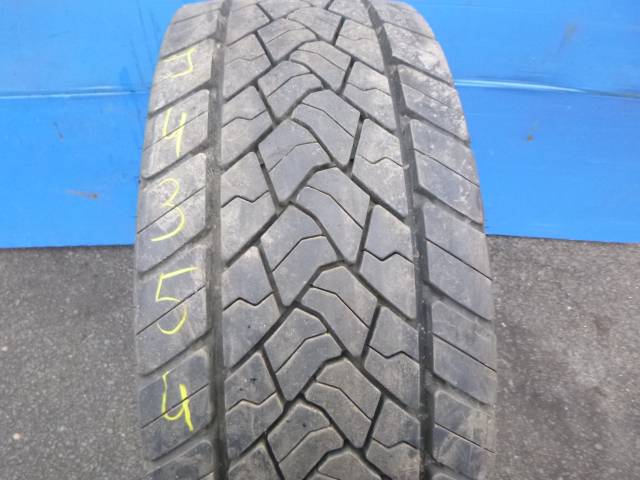 Opona używana 295/55R22,5 Goodyear KMAX D GEN-2