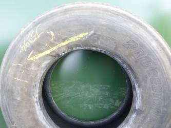 Opona używana 315/80R22,5 Bridgestone BRIDGESTONE M729