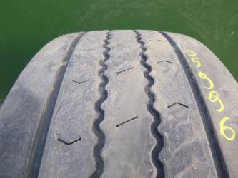 Opona używana 385/65R22,5 Semperit RUNNER T3