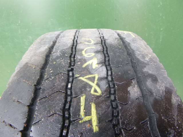 Opona używana 205/75R17,5 Bridgestone M788