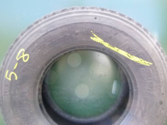 Opona używana 265/70R17,5 Bridgestone M729