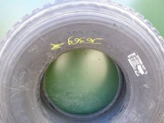 Opona używana 305/70R19,5 Michelin FIRESTONE FD600