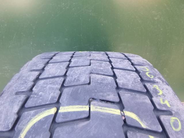 Opona używana 245/70R17,5 Goodyear BIEŻNIKOWANA