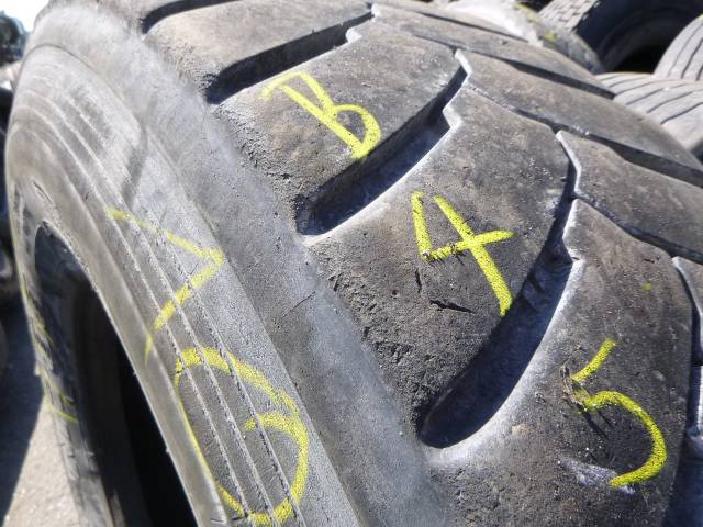 Opona używana 315/80R22,5 Bridgestone BRIDGESTONE M-DRIVE 001