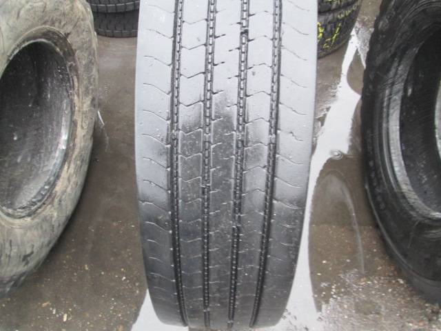Opona używana 13R22,5 Bridgestone R297
