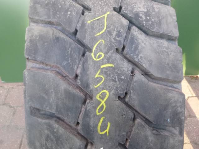 Opona używana 315/80R22,5 Goodyear BIEŻNIKOWANA