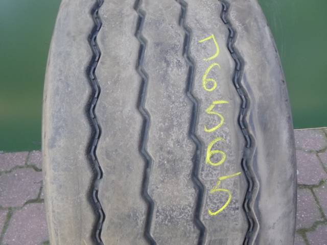 Opona używana 385/55R22,5 Pirelli ITINERIS T
