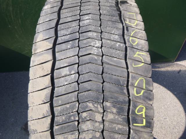 Opona używana 315/70R22,5 Hankook DH51