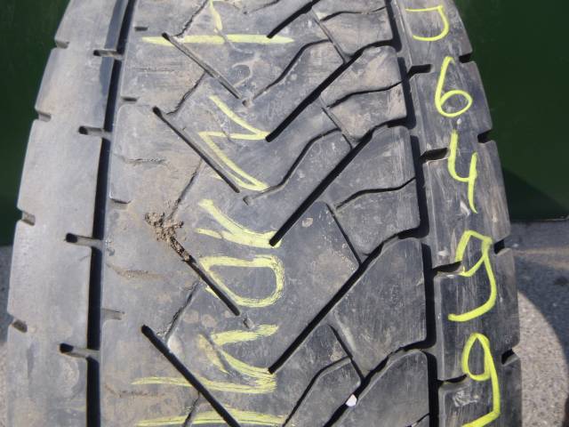 Opona używana 315/70R22,5 Dunlop SP446