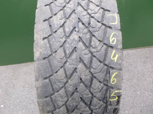 Opona używana 295/60R22,5 Goodyear ULTRA GRIP MAX D