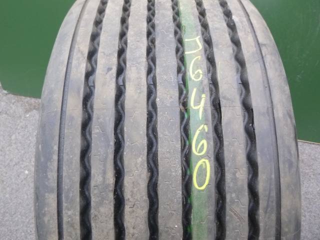 Opona używana 385/55R19,5 Continental BIEŻNIKOWANA