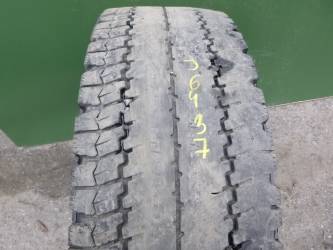 Opona używana 295/80R22,5 Kumho KWD01