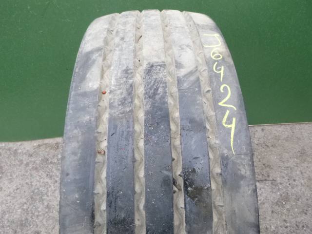 Opona używana 315/70R22,5 Continental HSR2