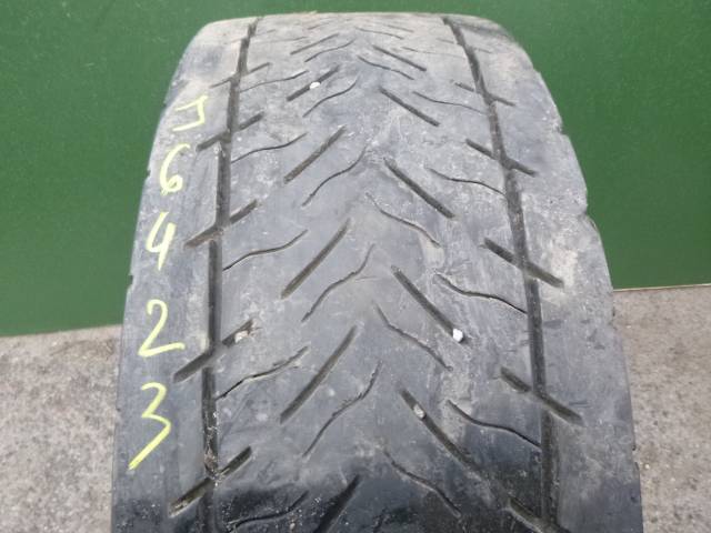 Opona używana 315/70R22,5 Goodyear KMAX D