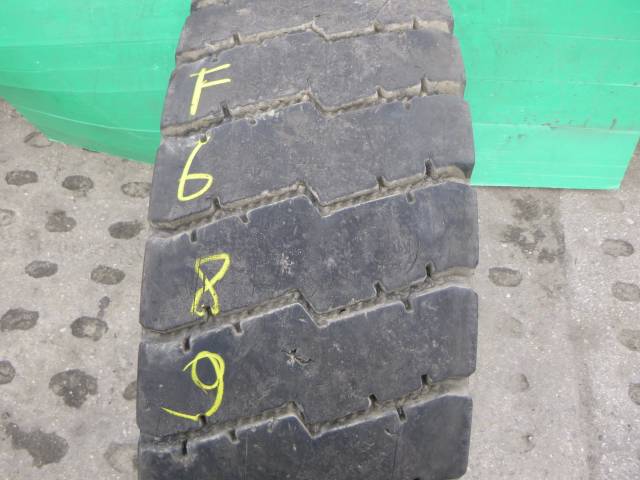 Opona używana 315/80R22,5 Continental HDC1
