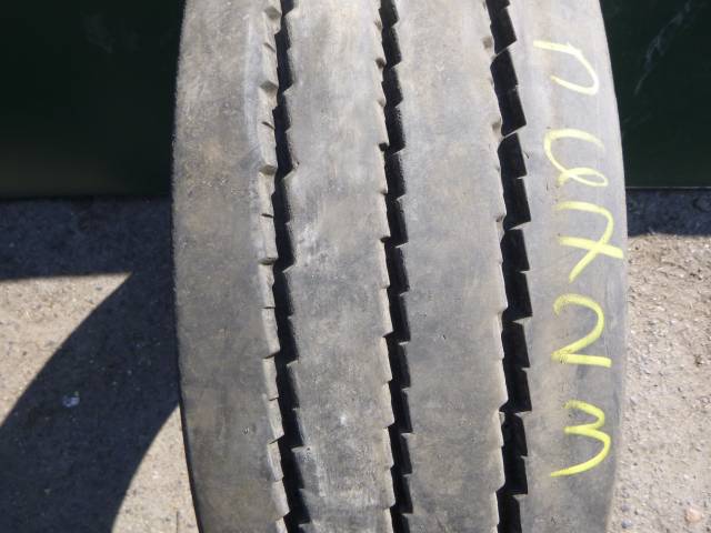 Opona używana 245/70R17,5 Hankook TH22