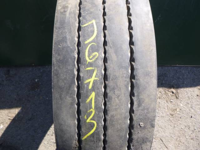 Opona używana 245/70R17,5 Continental HTR2