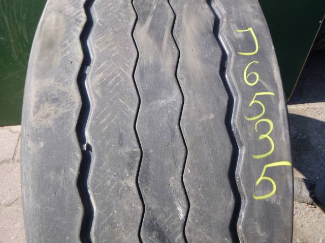 Opona używana 385/55R22,5 Bridgestone BRIDGESTONE R-TRAILER 002