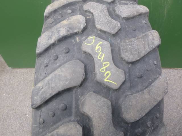 Opona używana 405/70R20 MAXAM MS910R