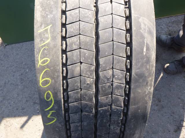 Opona używana 315/70R22,5 Michelin X-MULTI Z