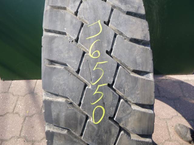 Opona używana 315/80R22,5 Yokohama BIEŻNIKOWANA