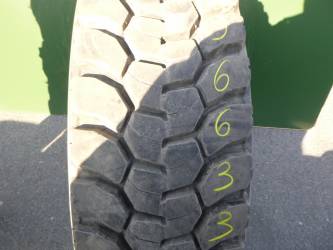 Opona używana 315/80R22,5 Pirelli MICHELIN X-WORKS D