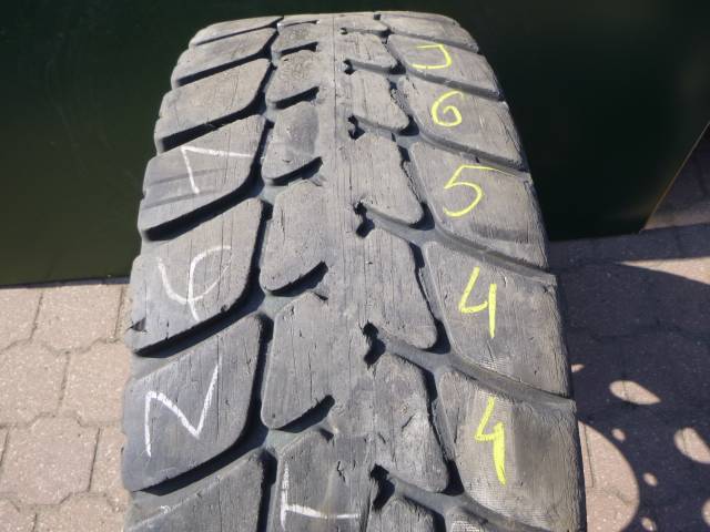 Opona używana 315/80R22,5 Rigdon MICHELIN XDY3