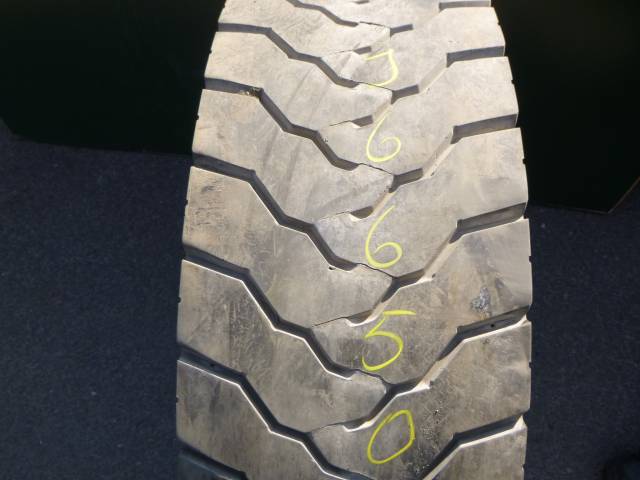 Opona używana 315/80R22,5 Continental HD3 CROSSTRAC